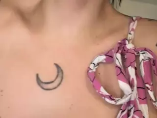 Selene Cano's Live Sex Cam Show