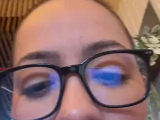 Selene Cano's Live Sex Cam Show