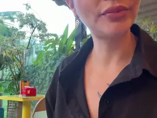 Selene Cano's Live Sex Cam Show