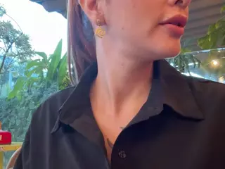 Selene Cano's Live Sex Cam Show