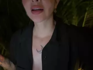 Selene Cano's Live Sex Cam Show