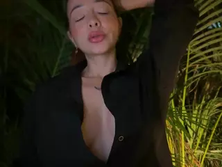 Selene Cano's Live Sex Cam Show