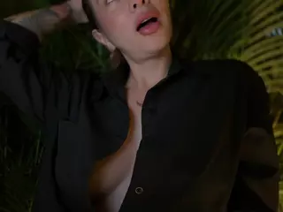 Selene Cano's Live Sex Cam Show