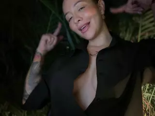 Selene Cano's Live Sex Cam Show