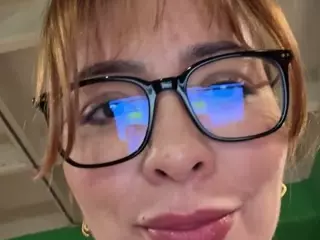 Selene Cano's Live Sex Cam Show