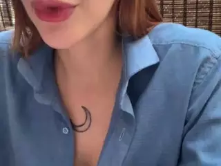 Selene Cano's Live Sex Cam Show