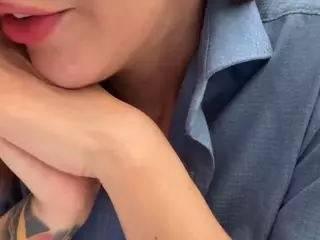 Selene Cano's Live Sex Cam Show