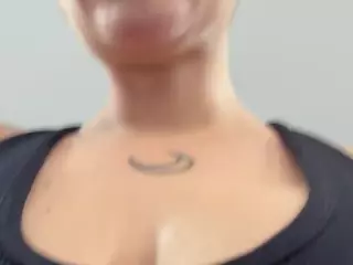 Selene Cano's Live Sex Cam Show