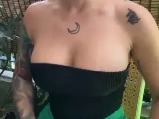 Selene Cano's Live Sex Cam Show