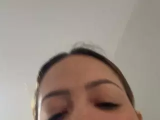 Selene Cano's Live Sex Cam Show