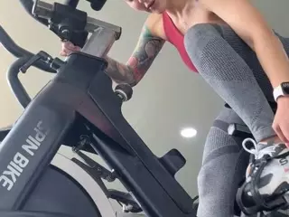 Selene Cano's Live Sex Cam Show