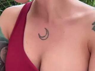 Selene Cano's Live Sex Cam Show