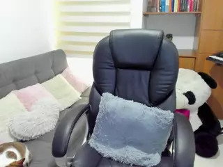 kateklum's Live Sex Cam Show