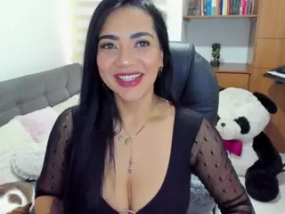 kateklum's Live Sex Cam Show