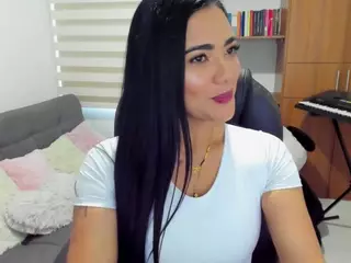 kateklum's Live Sex Cam Show