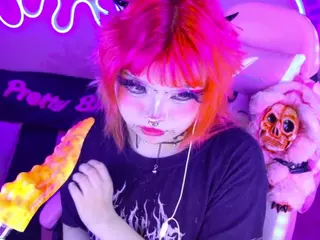 Layton Box's Live Sex Cam Show