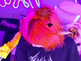 Layton Box's Live Sex Cam Show