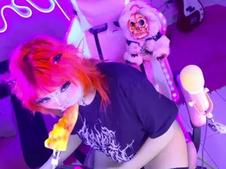 Layton Box's Live Sex Cam Show