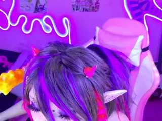 Layton Box's Live Sex Cam Show