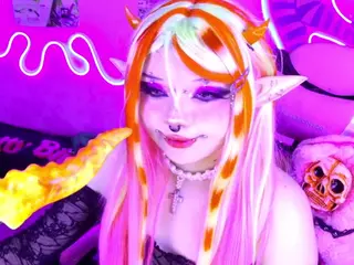 Layton Box's Live Sex Cam Show