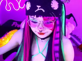 Layton Box's Live Sex Cam Show