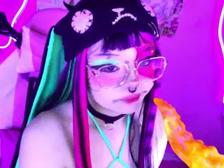 Layton Box's Live Sex Cam Show