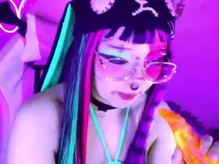 Layton Box's Live Sex Cam Show
