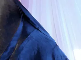 Spicy Emely's Live Sex Cam Show