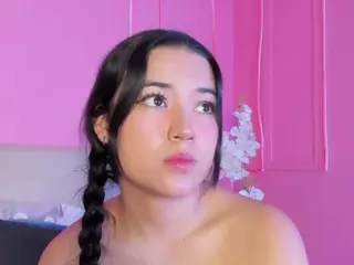 Spicy Emely's Live Sex Cam Show
