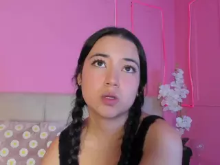 Spicy Emely's Live Sex Cam Show