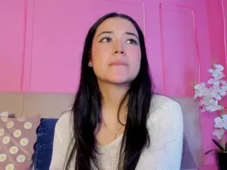 Spicy Emely's Live Sex Cam Show