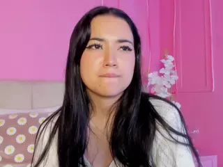 Spicy Emely's Live Sex Cam Show