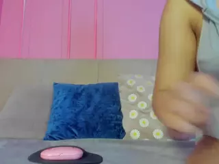 Spicy Emely's Live Sex Cam Show