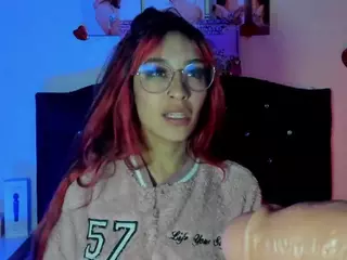 Miafyler's Live Sex Cam Show