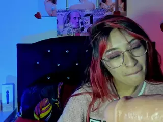 Miafyler's Live Sex Cam Show