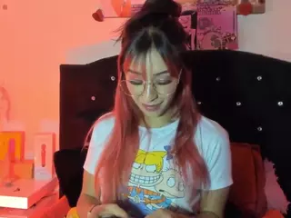 Miafyler's Live Sex Cam Show