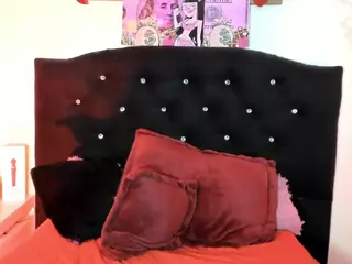 Miafyler's Live Sex Cam Show