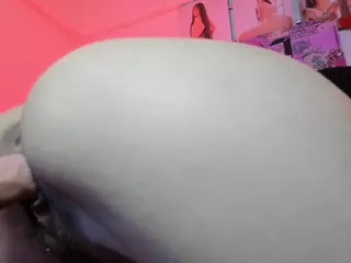 Miafyler's Live Sex Cam Show