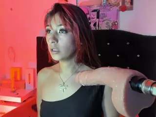 Miafyler's Live Sex Cam Show