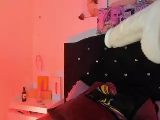 Miafyler's Live Sex Cam Show