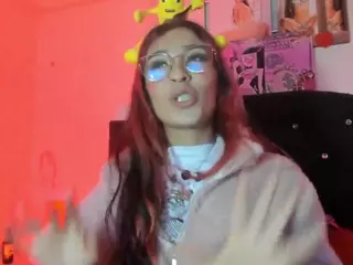 Miafyler's Live Sex Cam Show