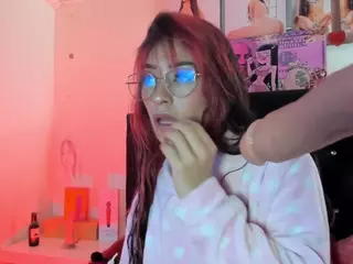 Miafyler's Live Sex Cam Show