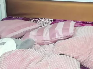 AlexissNight's Live Sex Cam Show