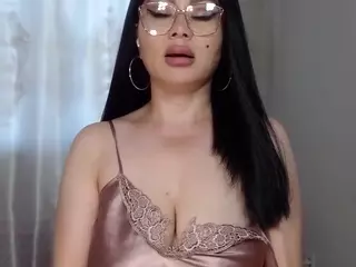 Lara's Live Sex Cam Show