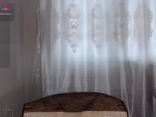 Lara's Live Sex Cam Show