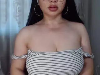 Lara's Live Sex Cam Show