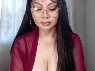 Lara's Live Sex Cam Show