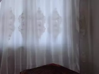 Lara's Live Sex Cam Show