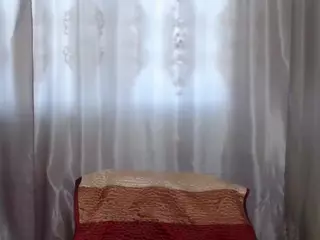 Lara's Live Sex Cam Show