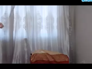 Lara's Live Sex Cam Show
